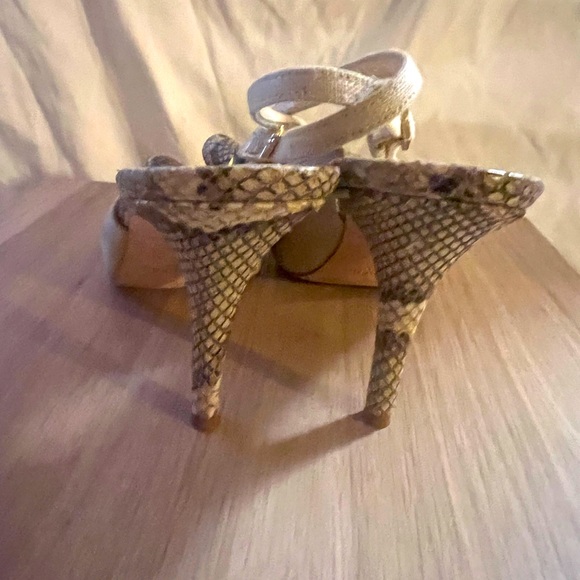 Kate Spade New York sling back heels 8 - Picture 4 of 8